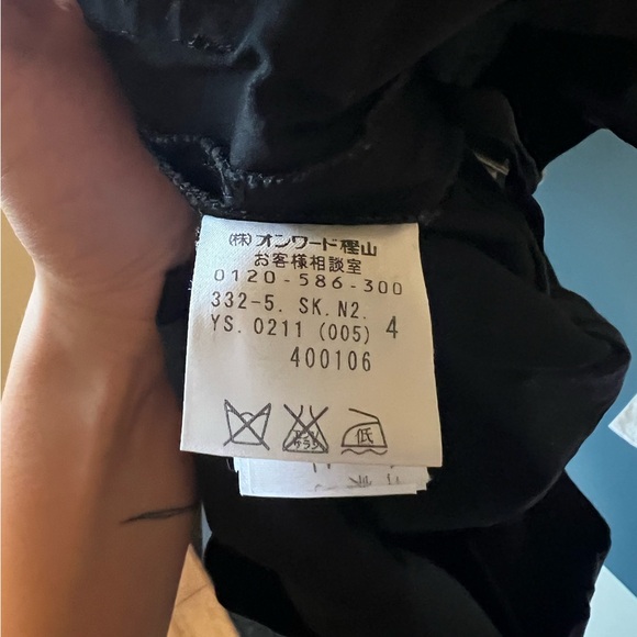 vintage A-line DKNY skirt - pleated and detachable clasp belt - Picture 7 of 7